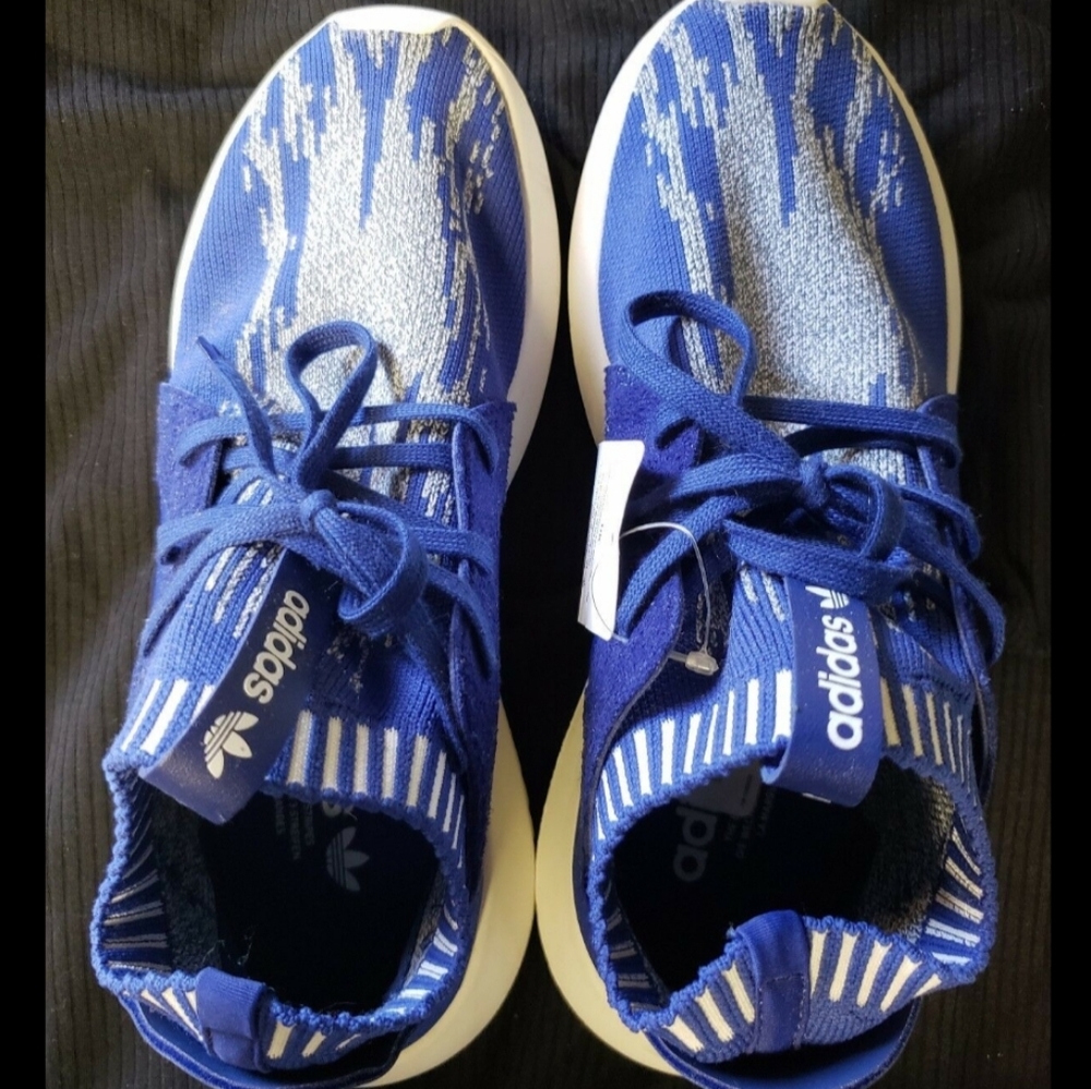 Adidas Women's Tubular Defiant Primeknit Shoes, 8